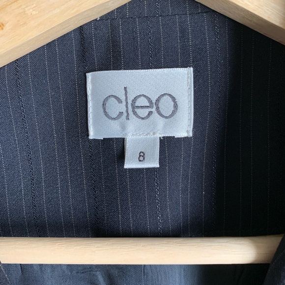 Cleo Suit Set - Picture 2 of 6